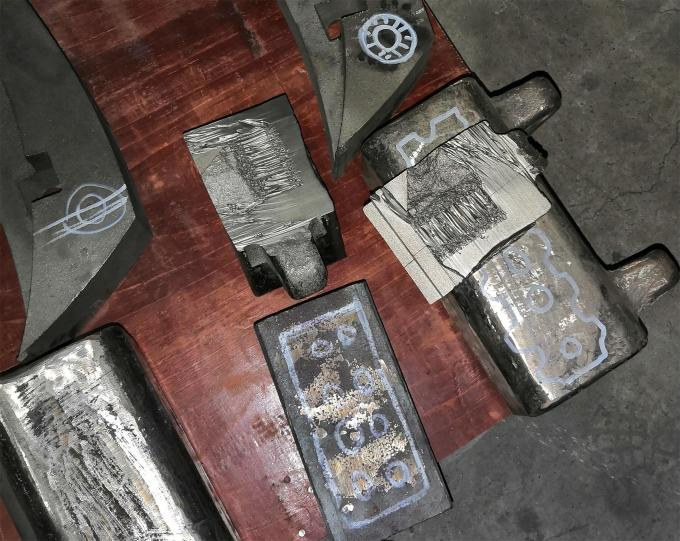 Impact Resistant Ceramic Inserted Casting Hammer Tips 1